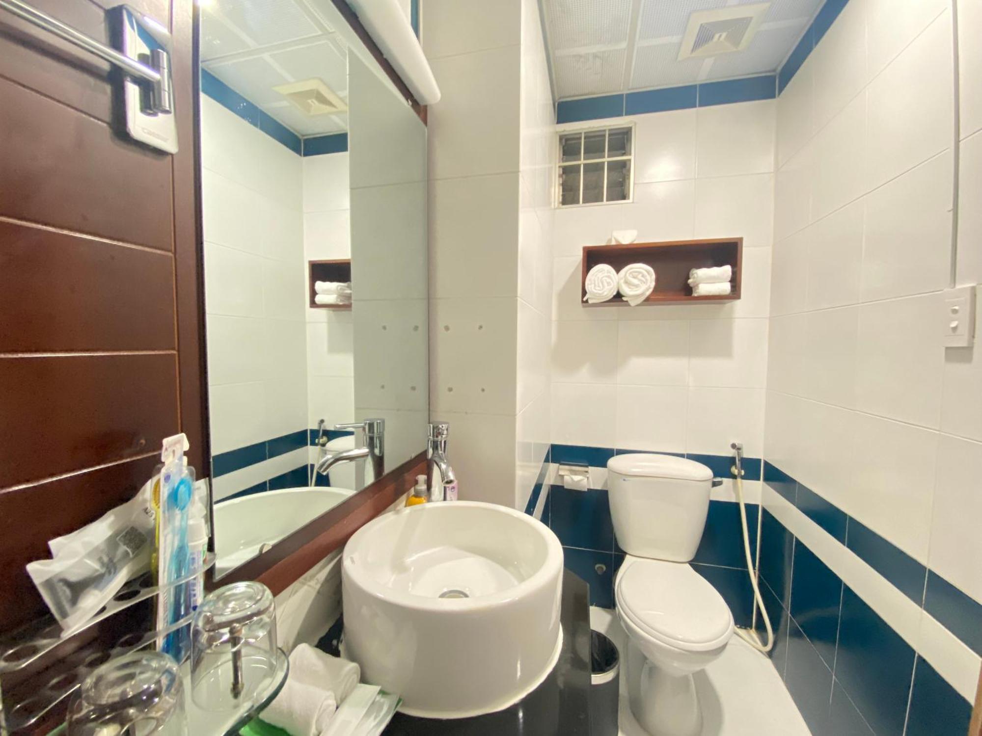 A25 Hotel - 20 Bui Thi Xuan Ho Chi Minh City Exterior photo
